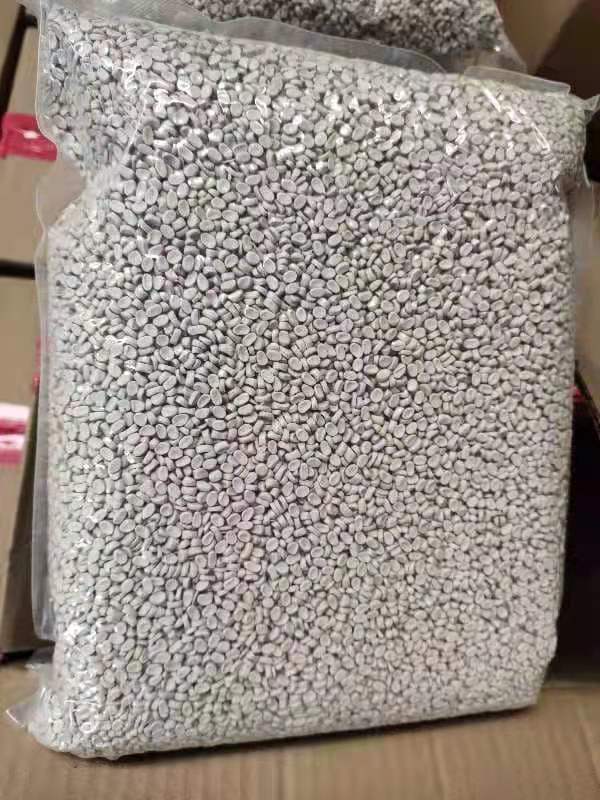 グレー乾燥剤マスターバッチ